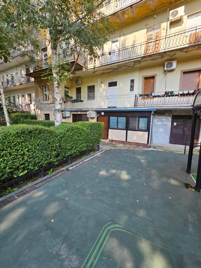 Booking Apartments Alone 1 Βελιγράδι Εξωτερικό φωτογραφία